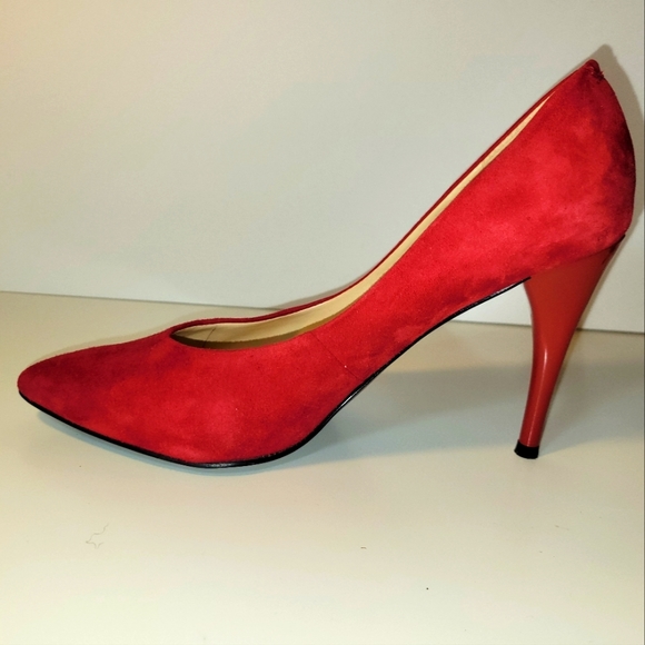 Nine West Red Kinley Suede Pumps Size 8m - Picture 2 of 7